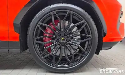 Lamborghini Urus 2025 4.0 автомат (гидро), миниатюра 5 Lamborghini Urus 2025 4.0 автомат (гидро), миниатюра 5