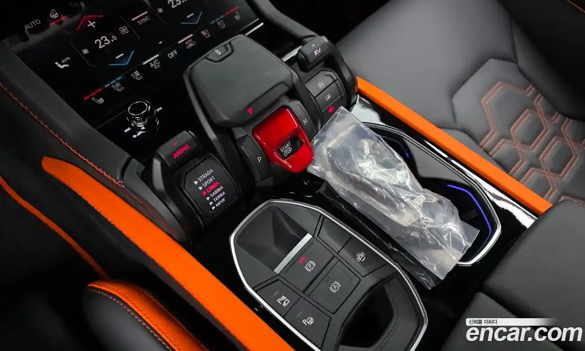 Lamborghini Urus 2025 4.0 автомат (гидро), фото 9 Lamborghini Urus 2025 4.0 автомат (гидро), фото 9