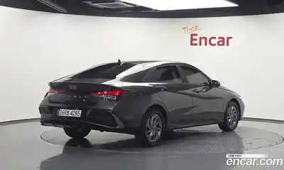 Hyundai Avante 2023 1.6 автомат (гидро), миниатюра 2
