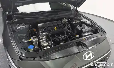 Hyundai Avante 2023 1.6 автомат (гидро), миниатюра 6