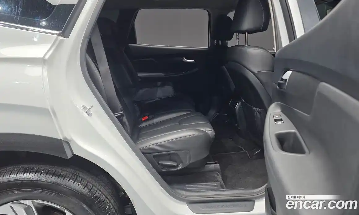 Hyundai Santa Fe 2022 2.5 автомат (гидро), фото 12