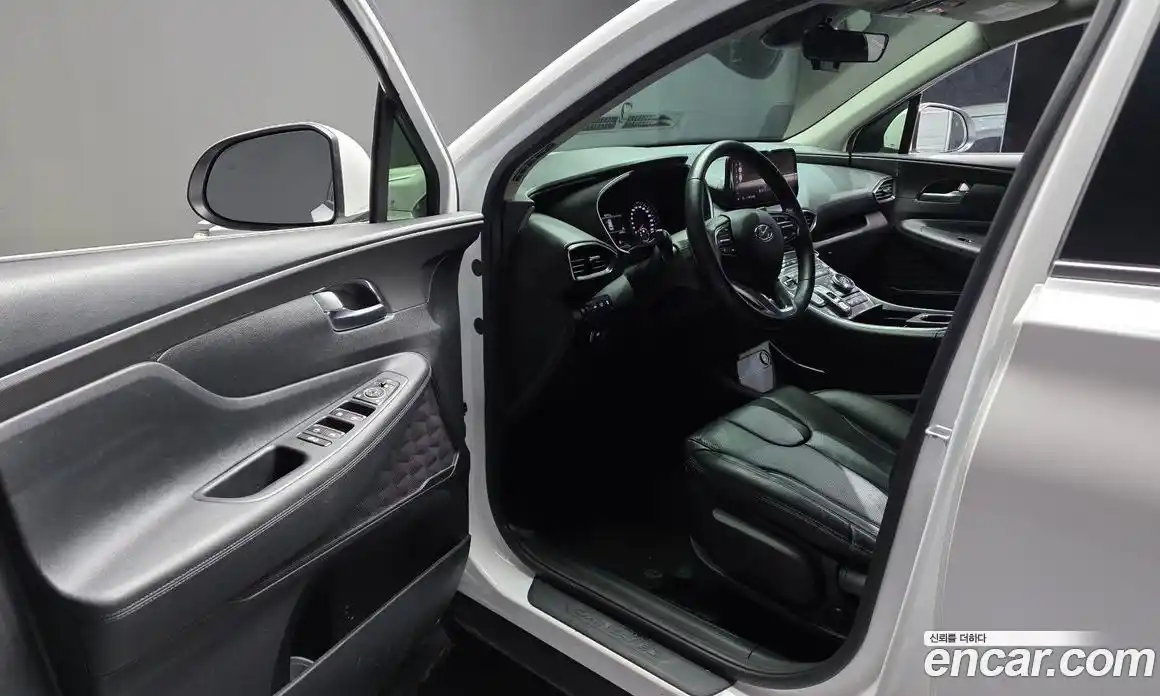 Hyundai Santa Fe 2022 2.5 автомат (гидро), фото 10