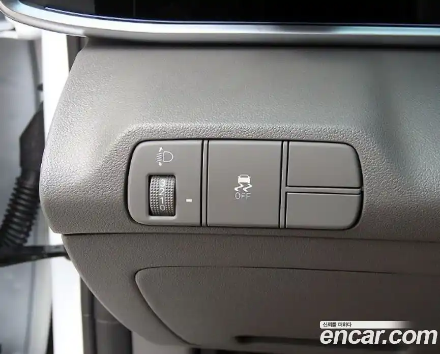 Hyundai Avante 2025 1.6 автомат (гидро), фото 17