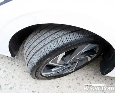 Hyundai Avante 2025 1.6 автомат (гидро), миниатюра 5