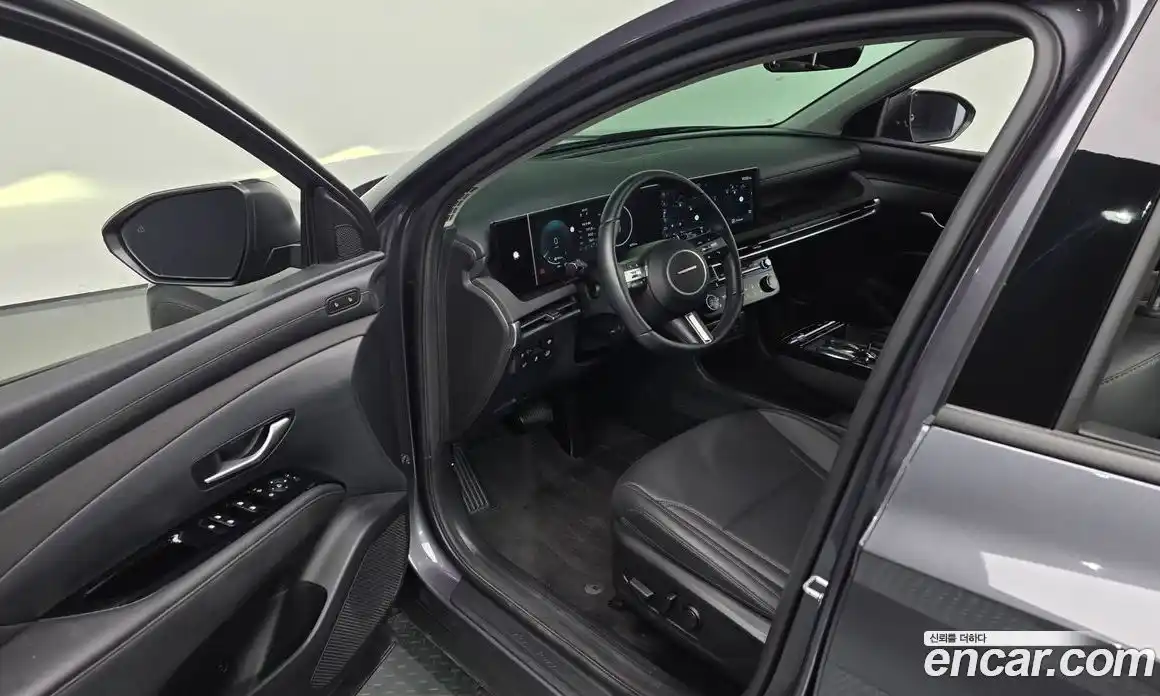 Hyundai Tucson 2025 1.6 автомат (гидро), фото 11