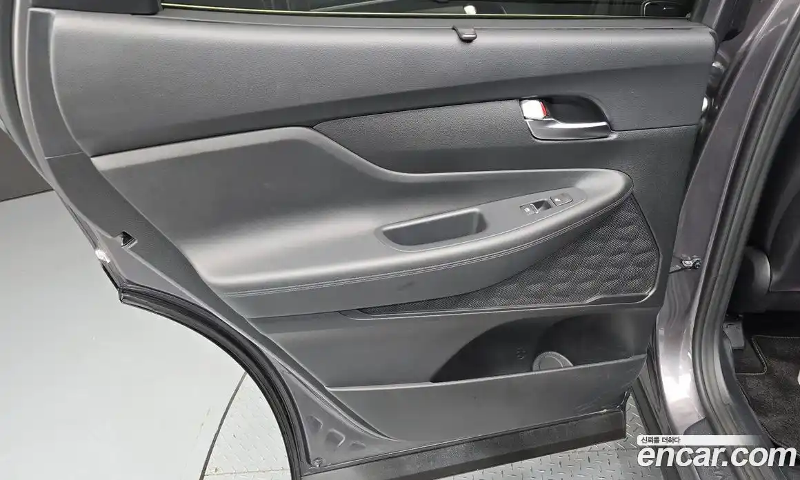 Hyundai Santa Fe 2022 2.2 автомат (гидро), фото 15