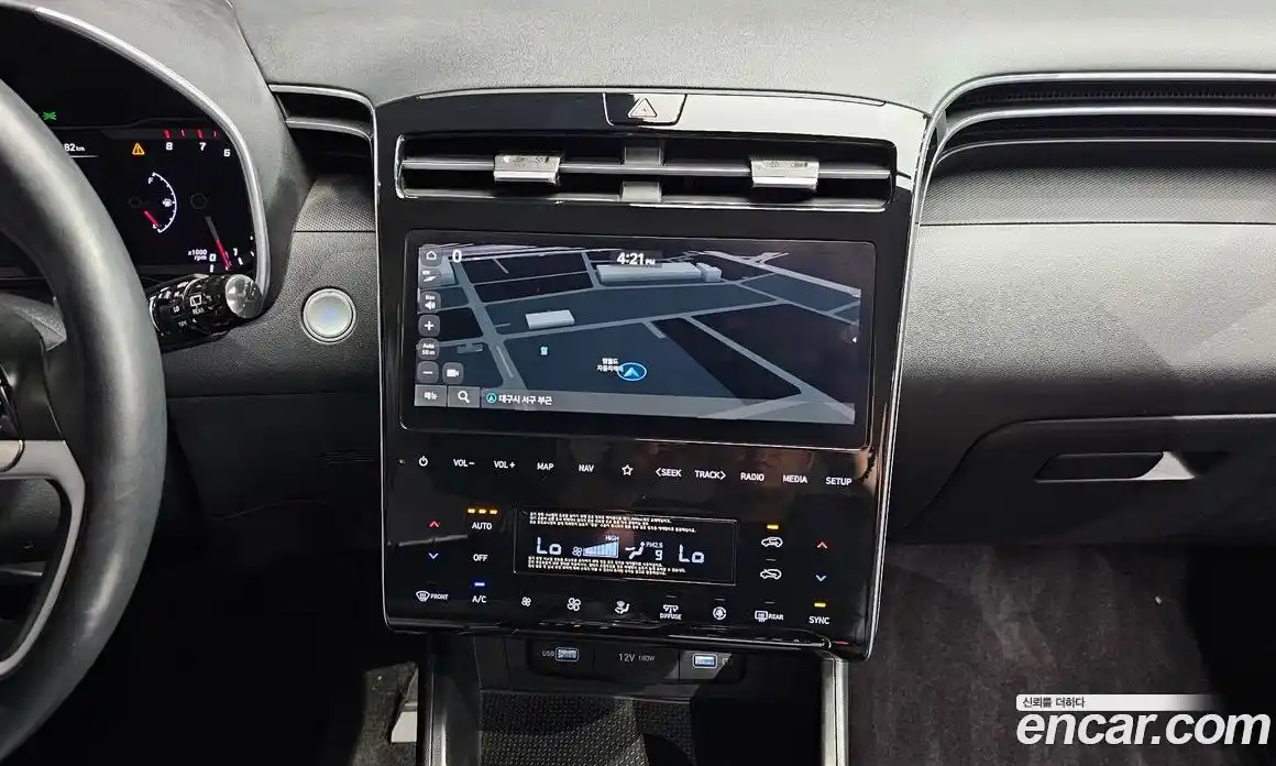 Hyundai Tucson 2022 1.6 автомат (гидро), фото 13