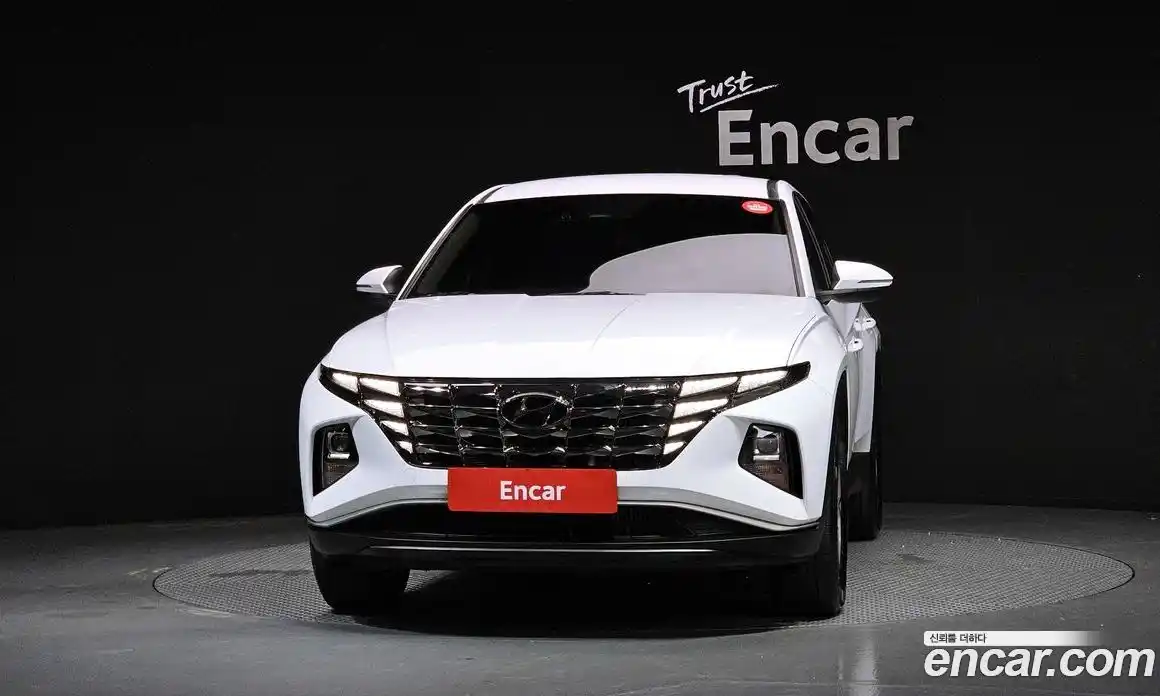 Hyundai Tucson 2022 1.6 автомат (гидро), фото 3