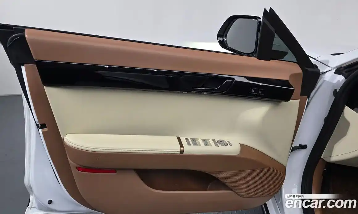 Hyundai Grandeur 2024 1.6 автомат (гидро), фото 13