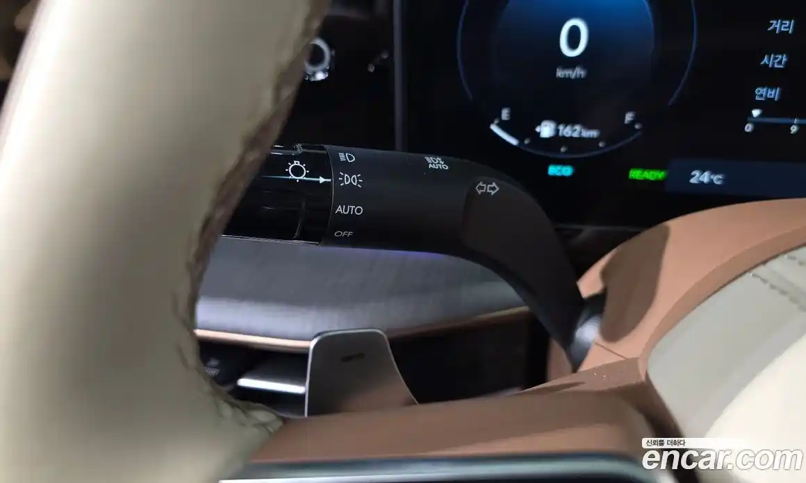 Hyundai Grandeur 2024 1.6 автомат (гидро), фото 27