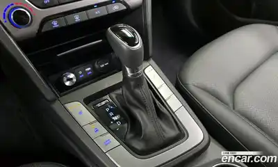 Hyundai Avante 2016 1.6 автомат (гидро), миниатюра 12