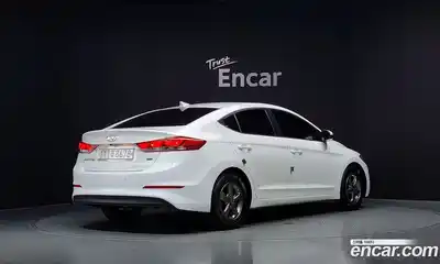 Hyundai Avante 2016 1.6 автомат (гидро), миниатюра 2
