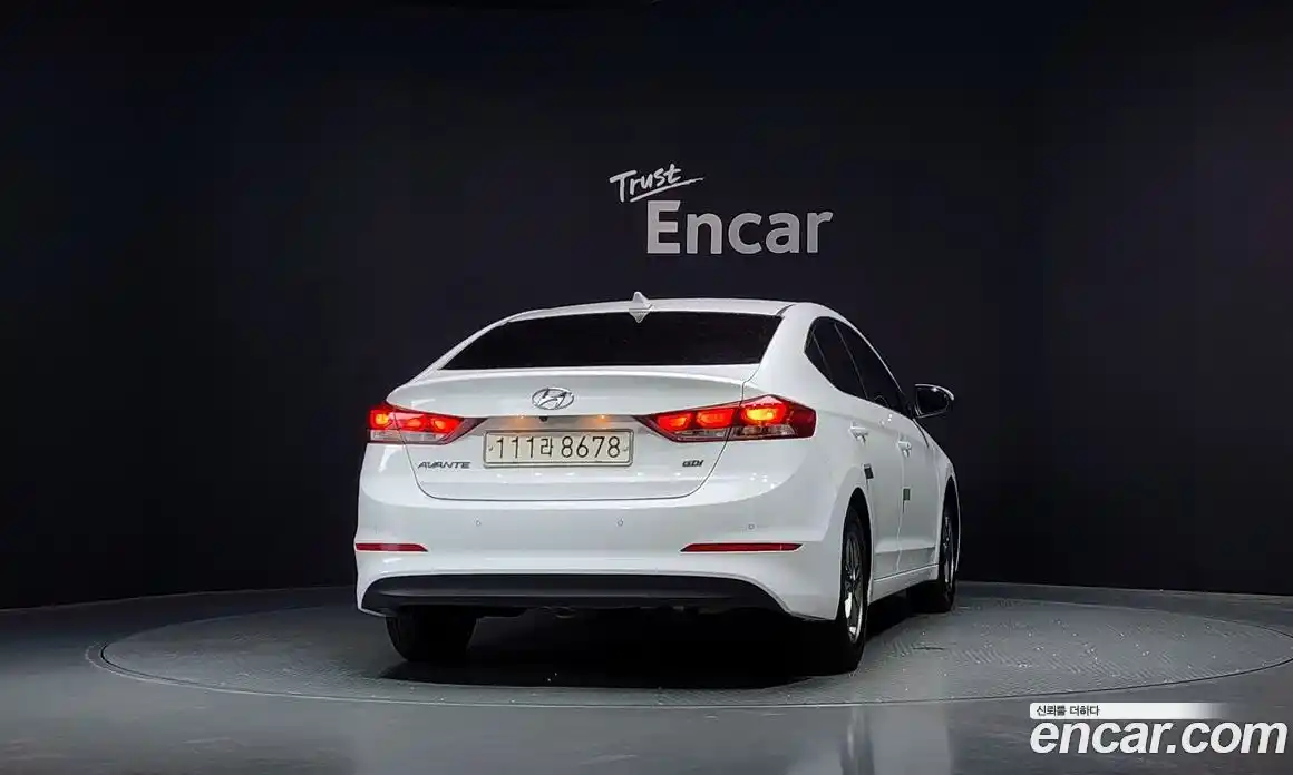 Hyundai Avante 2016 1.6 автомат (гидро), фото 4