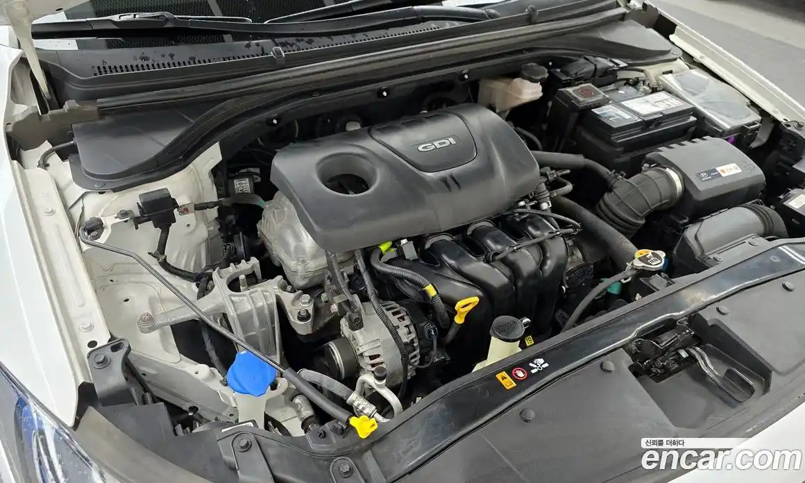 Hyundai Avante 2016 1.6 автомат (гидро), фото 6