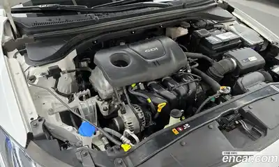Hyundai Avante 2016 1.6 автомат (гидро), миниатюра 6
