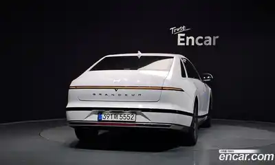 Hyundai Grandeur 2023 3.5 автомат (гидро), миниатюра 4