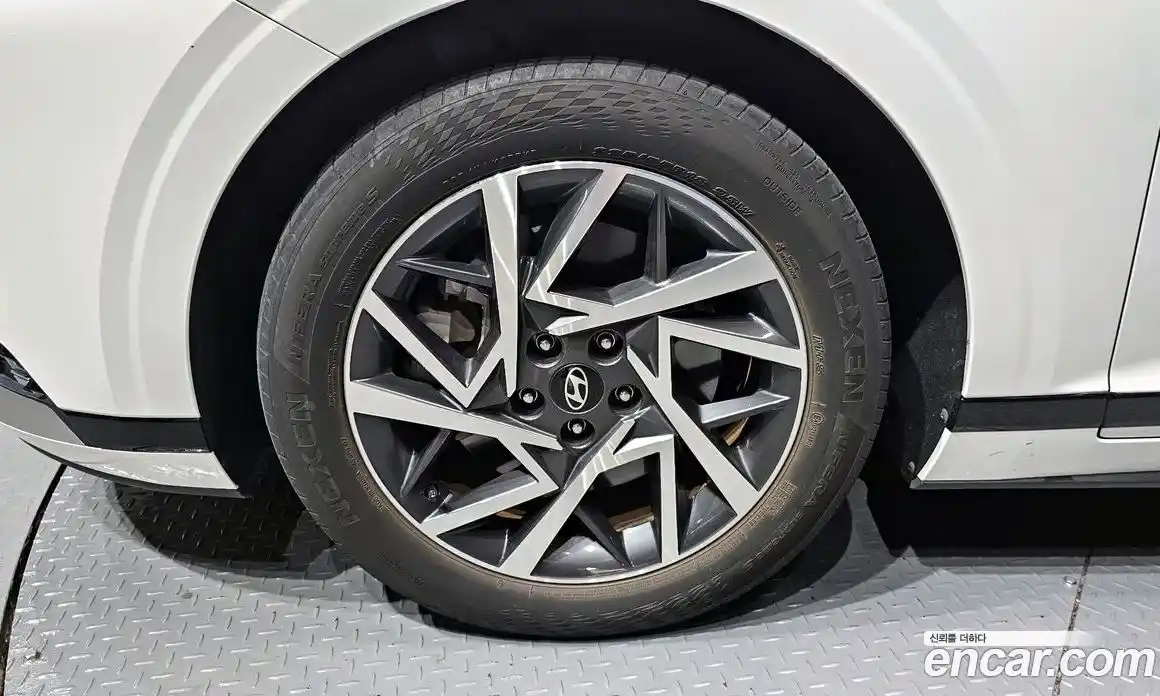 Hyundai Grandeur 2023 3.5 автомат (гидро), фото 5