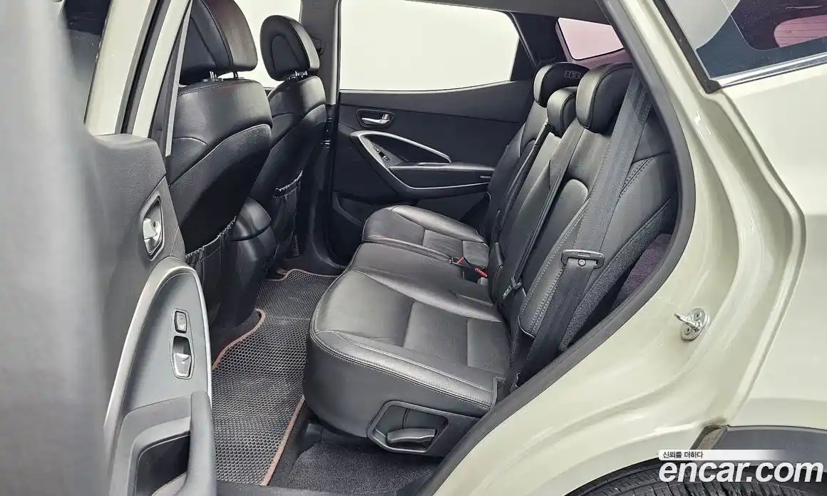 Hyundai Santa Fe 2013 2.0 автомат (гидро), фото 21
