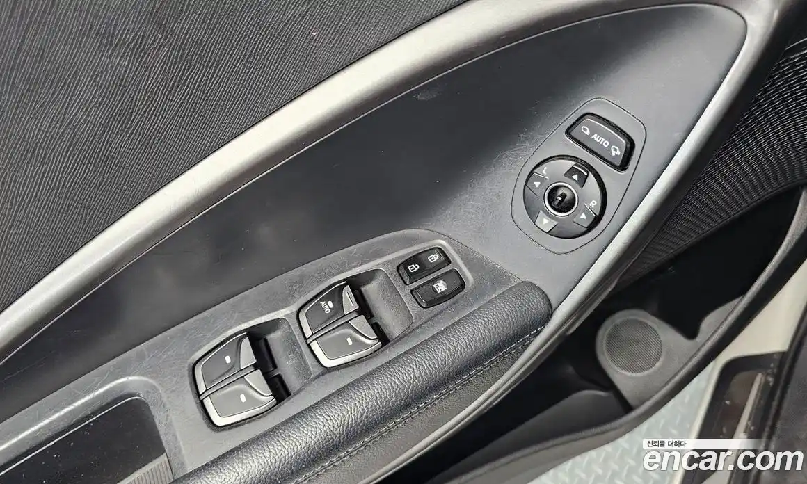 Hyundai Santa Fe 2013 2.0 автомат (гидро), фото 26