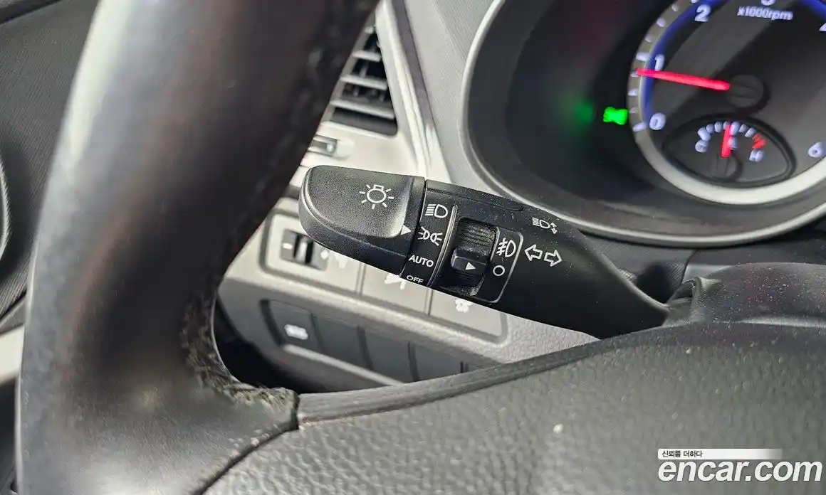 Hyundai Santa Fe 2013 2.0 автомат (гидро), фото 28