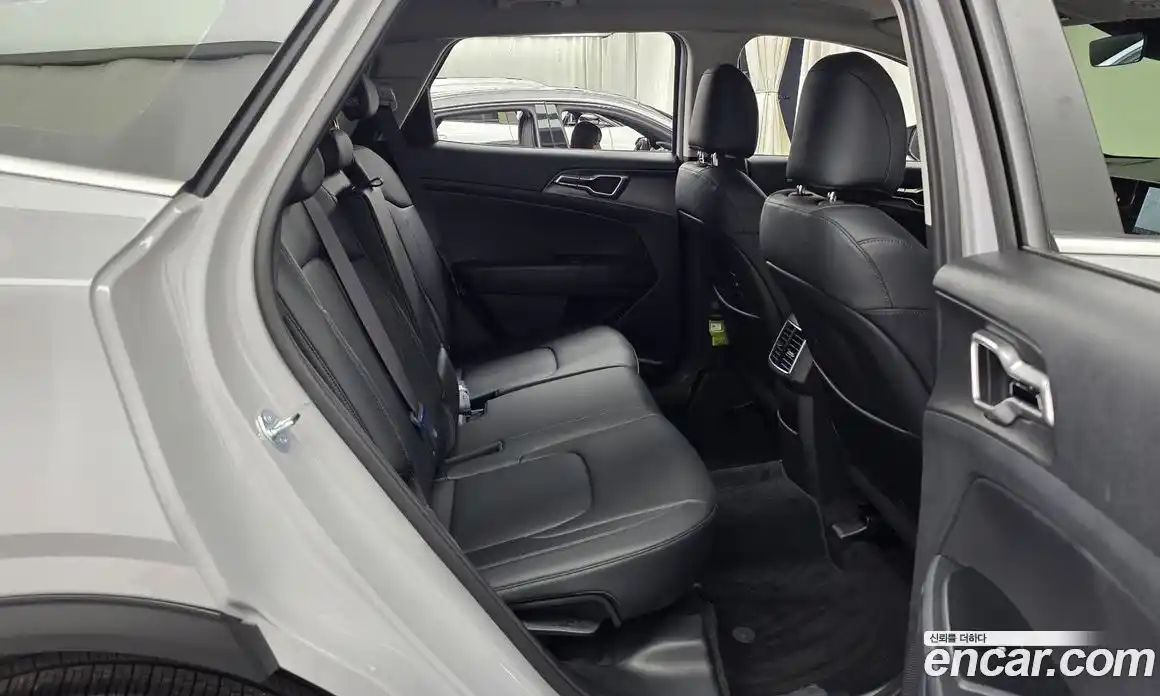 Kia Sportage 2025 1.6 автомат (гидро), фото 18