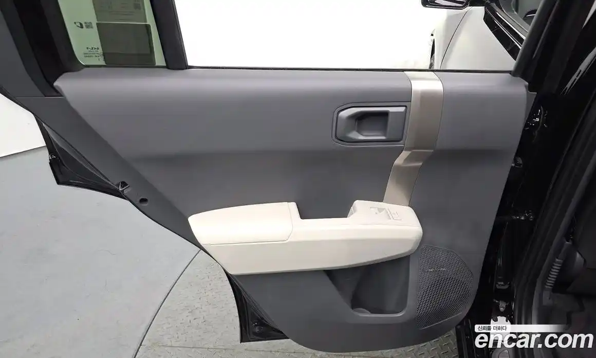 Kia EV3 2024 0.2 автомат (гидро), фото 15