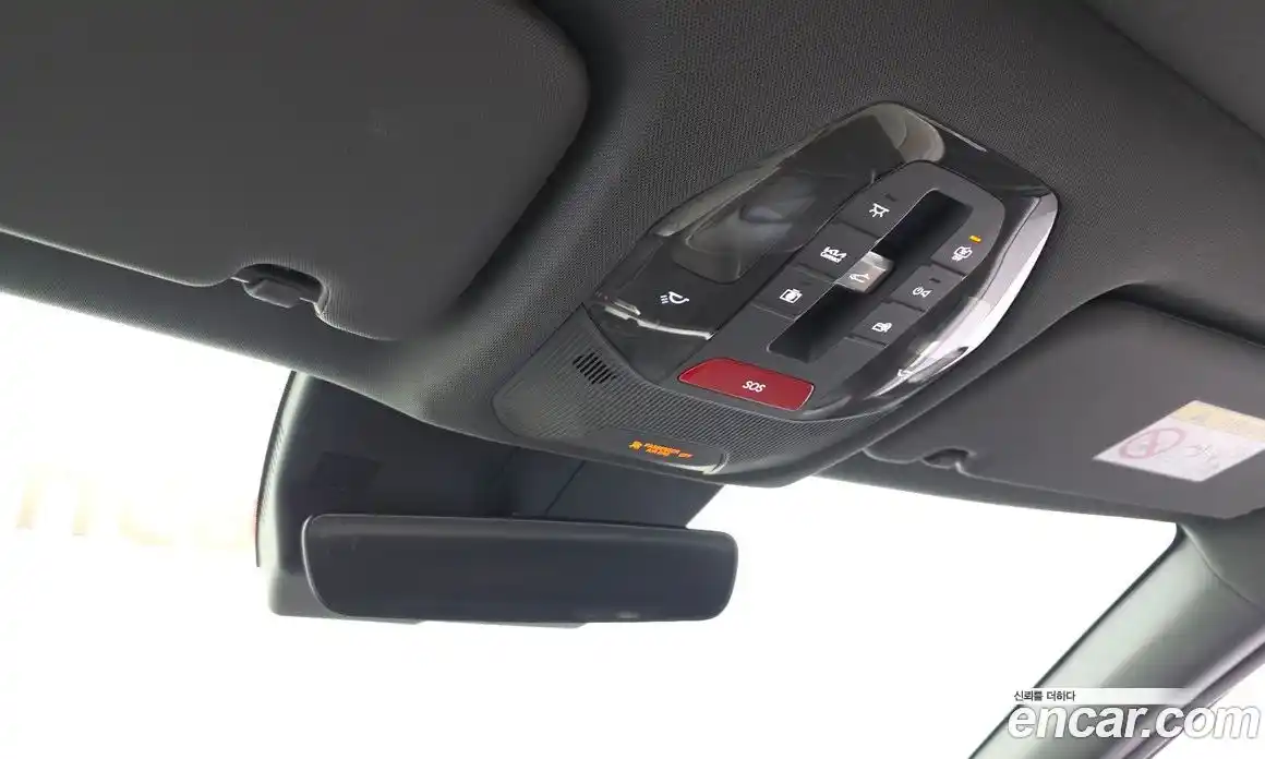 Kia EV3 2024 0.2 автомат (гидро), фото 25