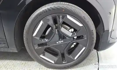 Kia EV3 2024 0.2 автомат (гидро), миниатюра 7