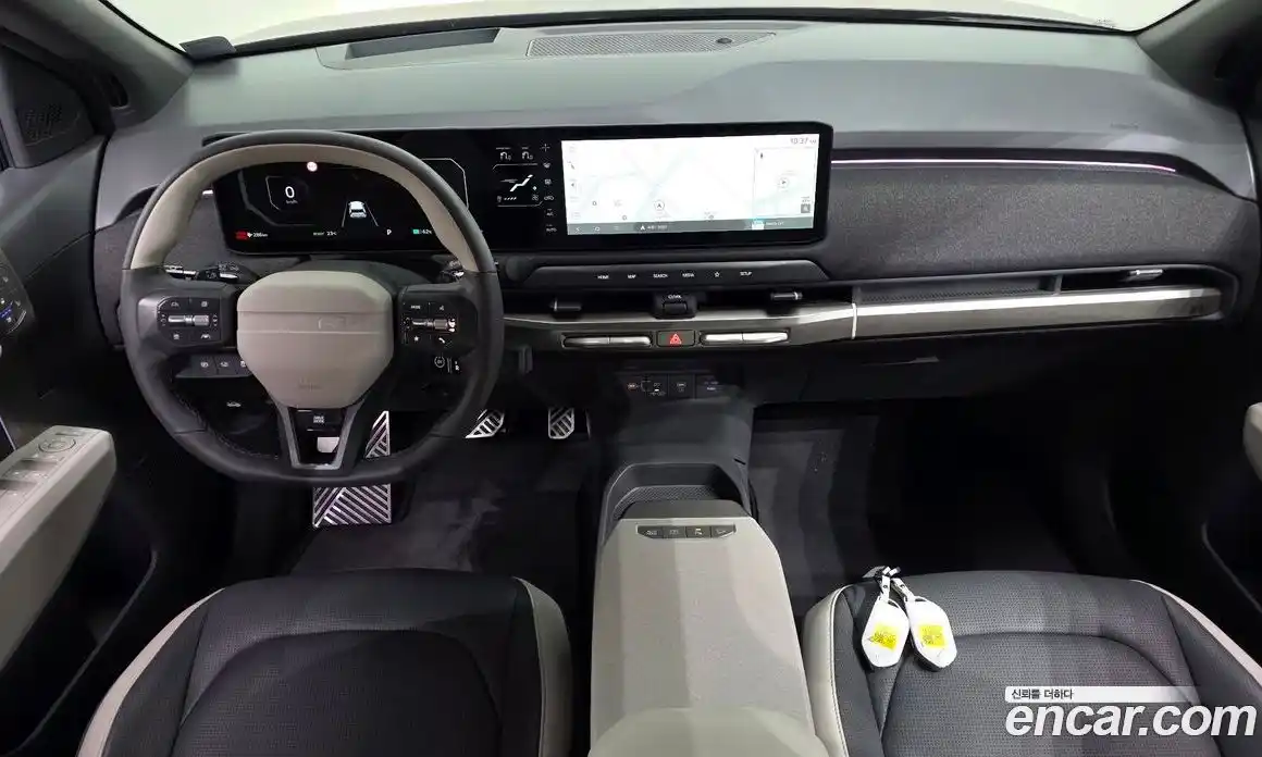 Kia EV3 2024 0.2 автомат (гидро), фото 10