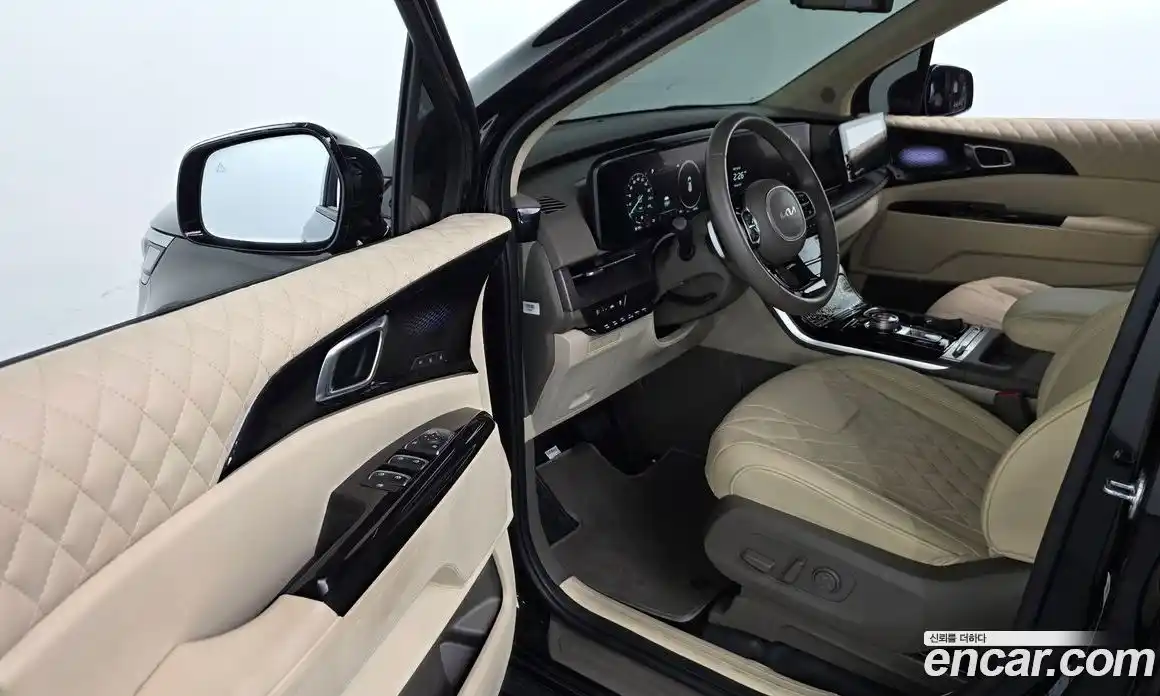 Kia Carnival 2023 3.5 автомат (гидро), фото 13