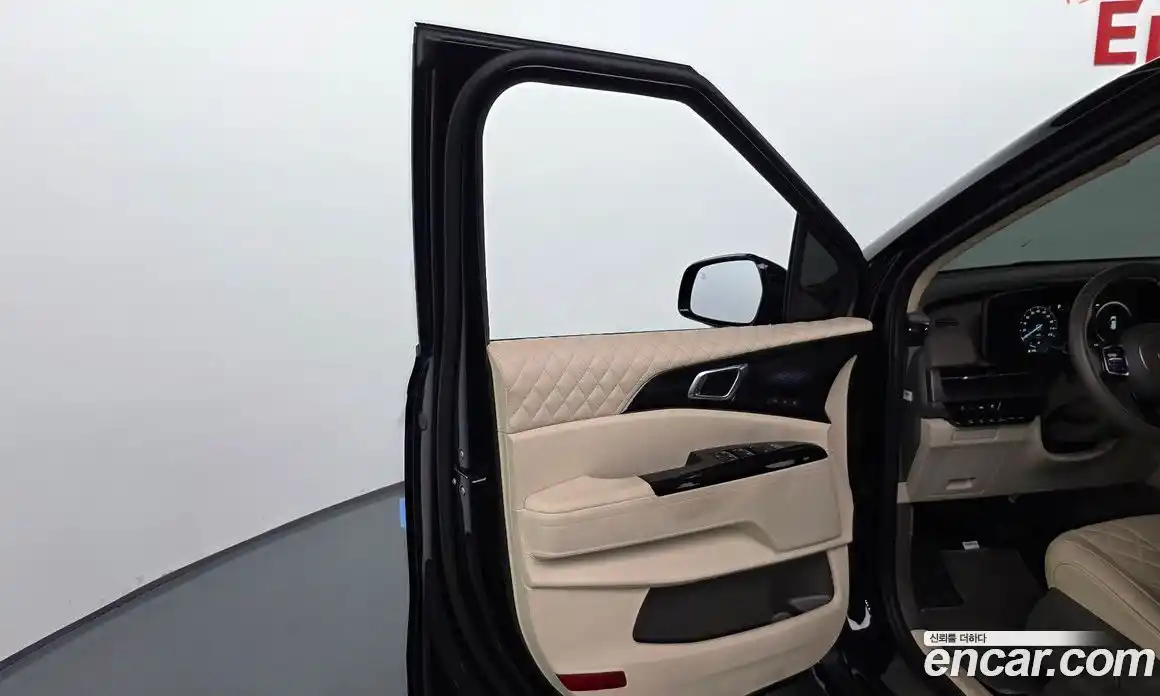Kia Carnival 2023 3.5 автомат (гидро), фото 15