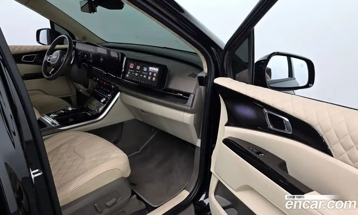 Kia Carnival 2023 3.5 автомат (гидро), фото 16