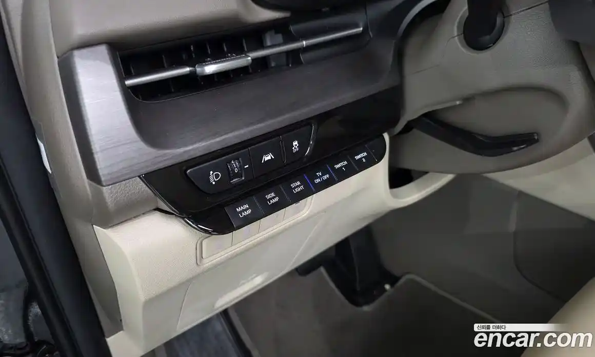 Kia Carnival 2023 3.5 автомат (гидро), фото 40