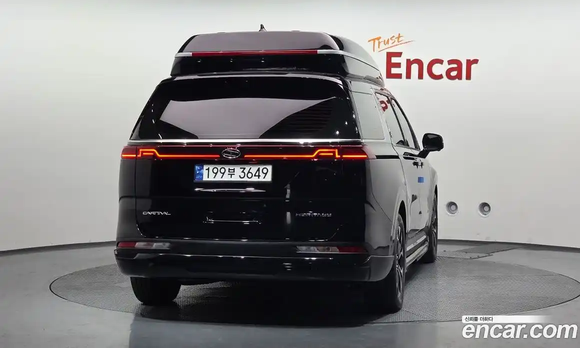 Kia Carnival 2023 3.5 автомат (гидро), фото 4