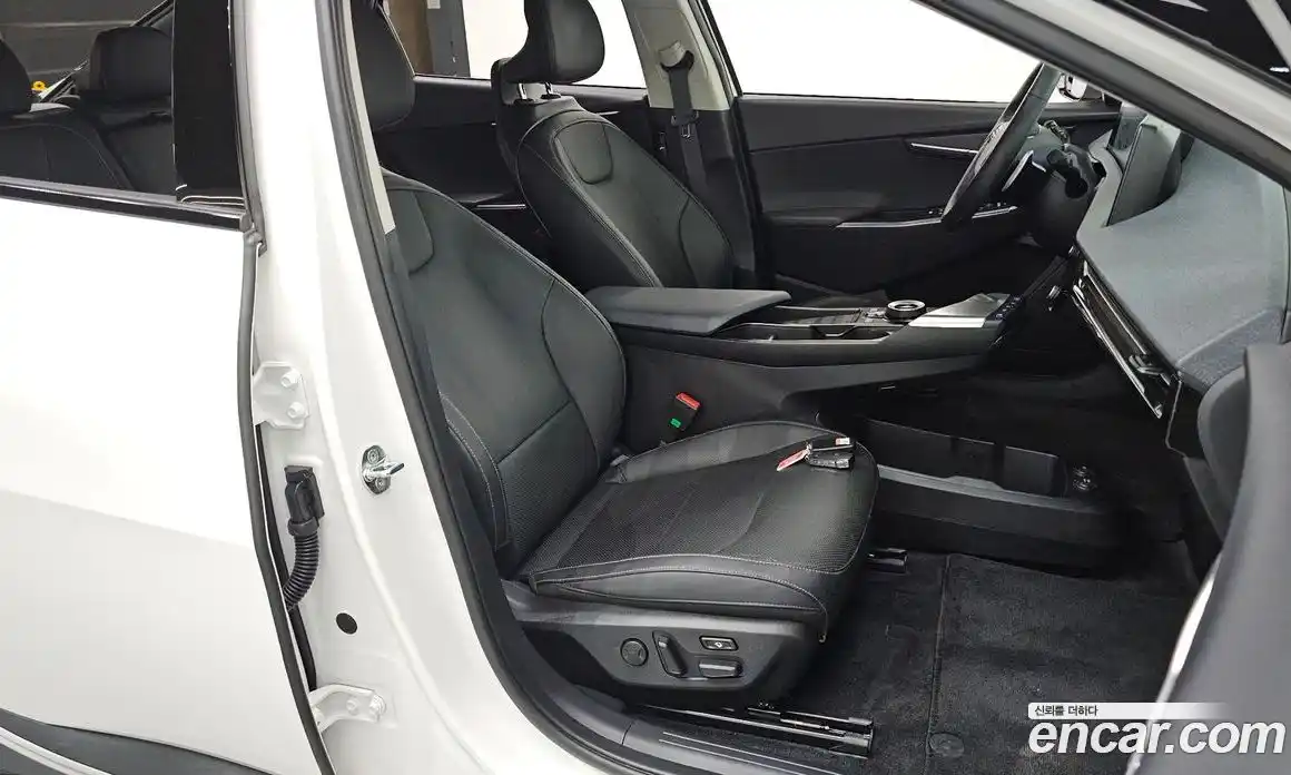 Kia EV6 2021 0.1 автомат (гидро), фото 11