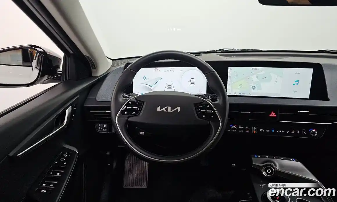 Kia EV6 2021 0.1 автомат (гидро), фото 13