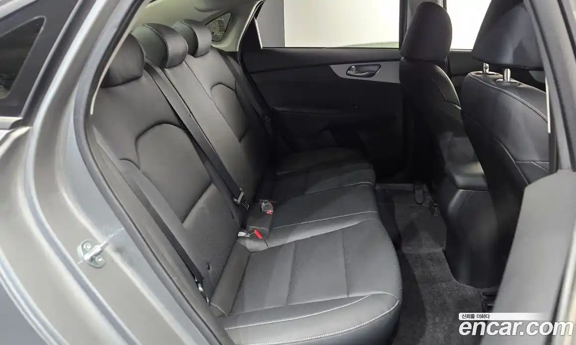 Kia K3 2022 1.6 автомат (гидро), фото 11