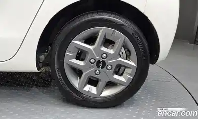 Kia Ray 2024 1.0 автомат (гидро), миниатюра 7