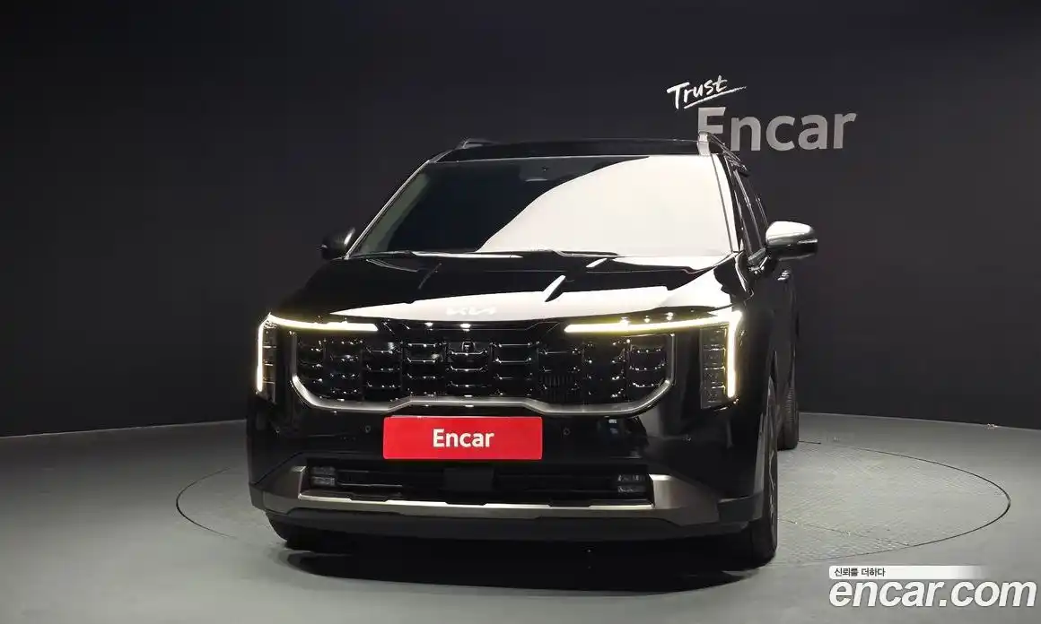 Kia Carnival 2025 1.6 автомат (гидро), фото 3