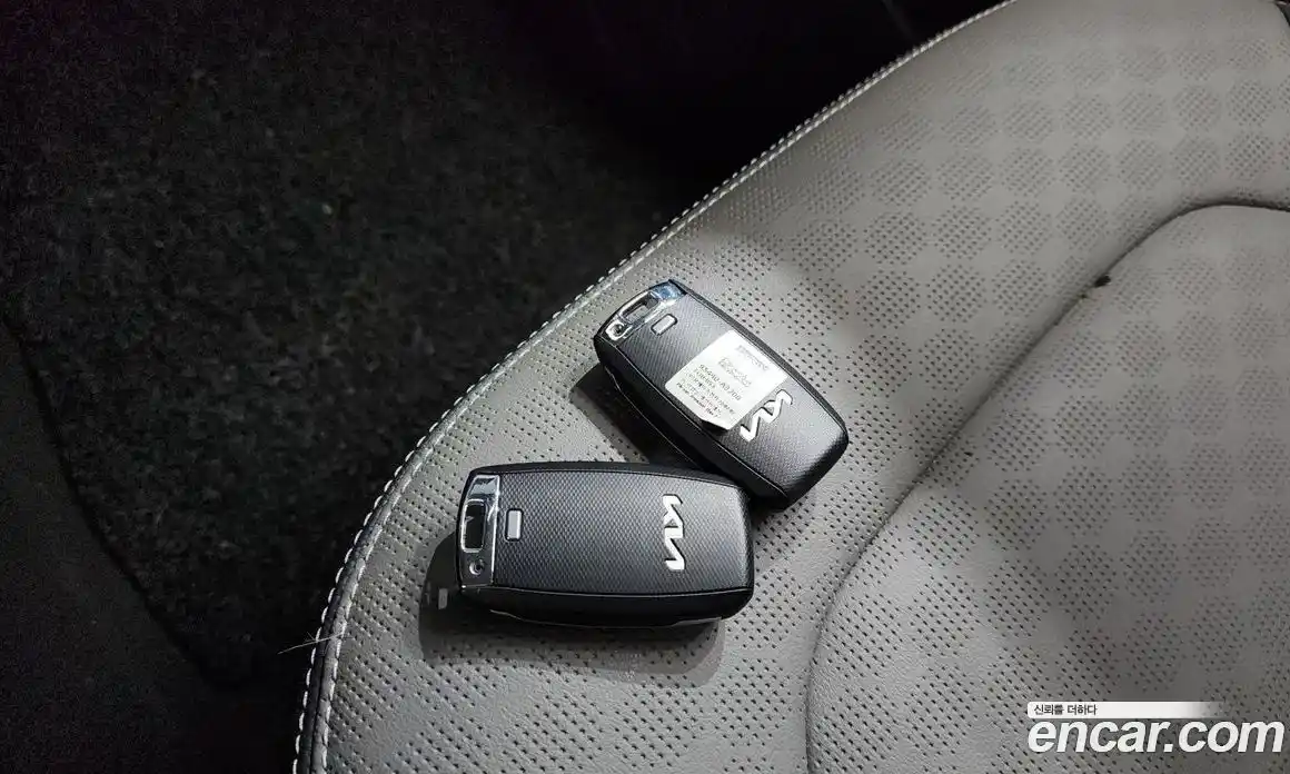Kia Ray 2022 1.0 автомат (гидро), фото 17
