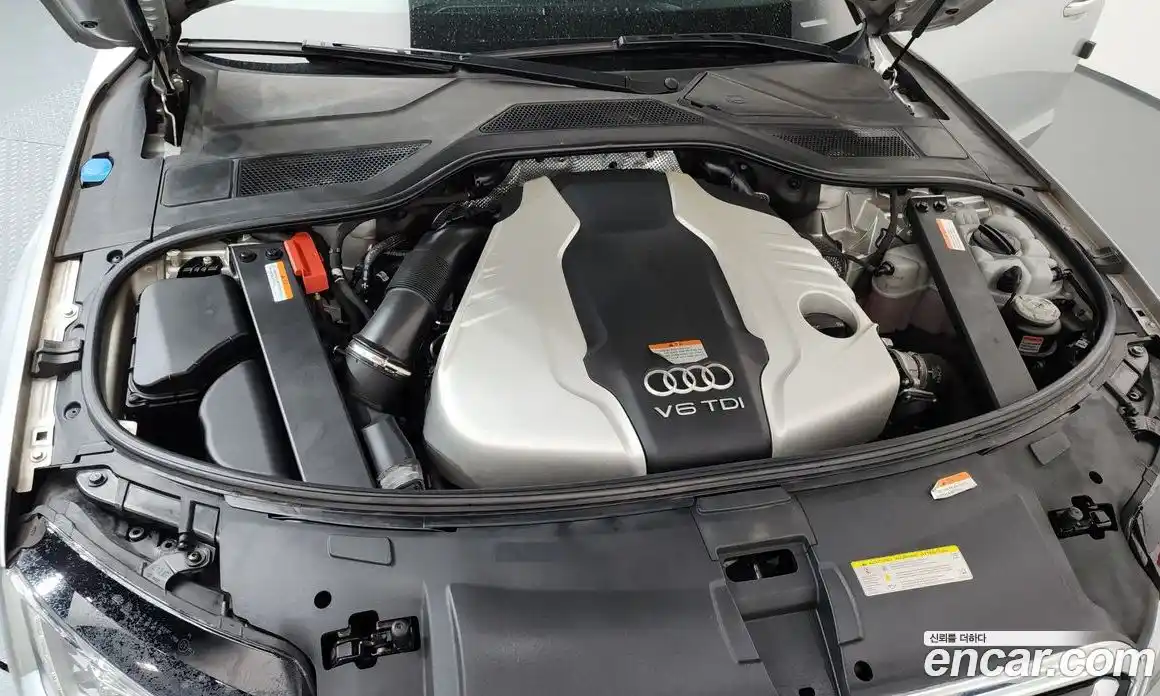 Audi A8 2013 3.0 автомат (гидро), фото 6