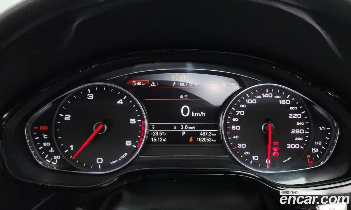 Audi A8 2013 3.0 автомат (гидро), фото 8
