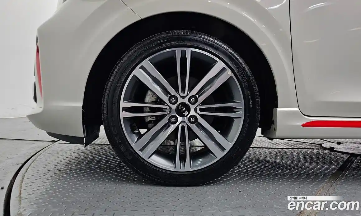 Kia Morning 2019 1.0 автомат (гидро), фото 5