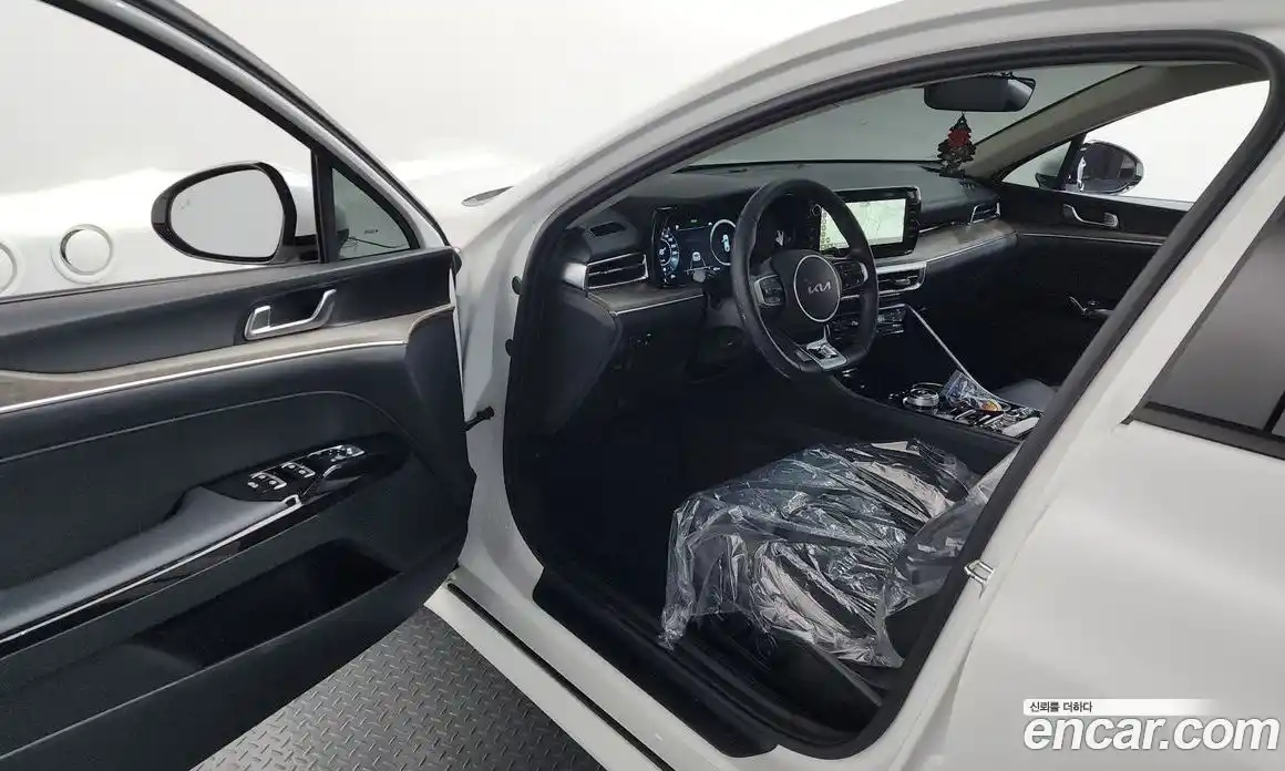 Kia K5 (Optima) 2022 1.6 автомат (гидро), фото 13