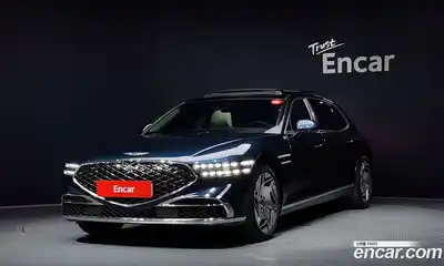 Genesis G90, 2024, 8 855 км