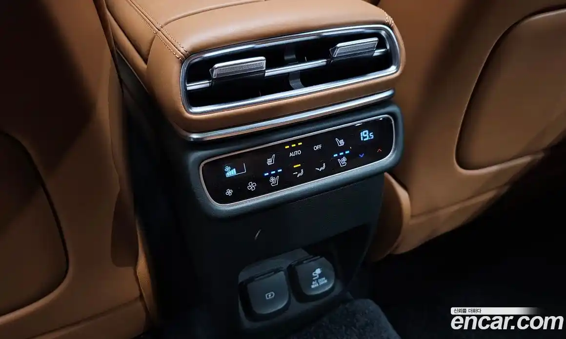 Genesis GV80 2024 3.5 автомат (гидро), фото 24