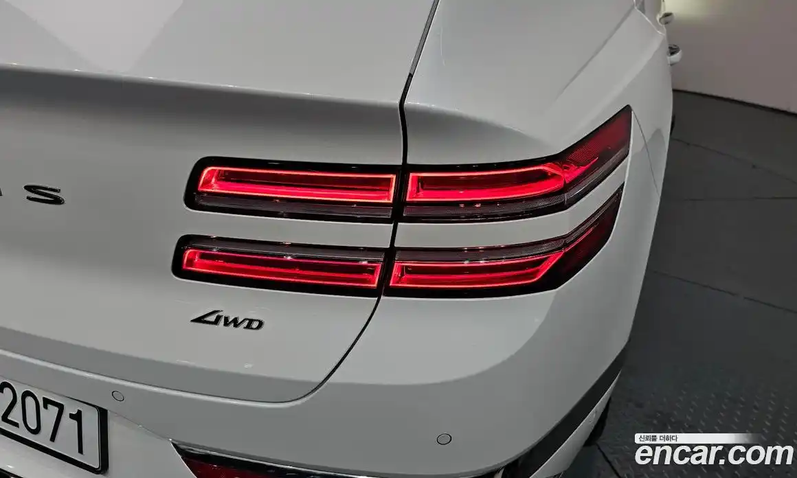 Genesis GV80 2024 3.5 автомат (гидро), фото 8