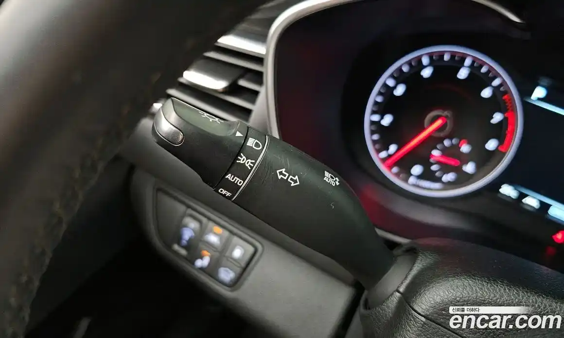 Genesis G70 2020 2.0 автомат (гидро), фото 33