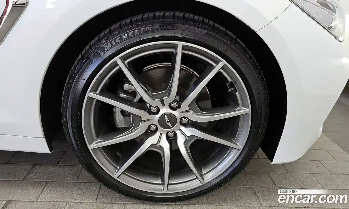 Genesis G70 2020 2.0 автомат (гидро), фото 7