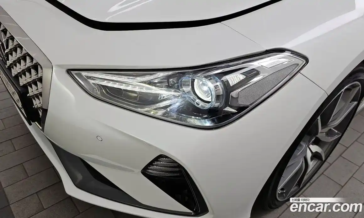 Genesis G70 2020 2.0 автомат (гидро), фото 8